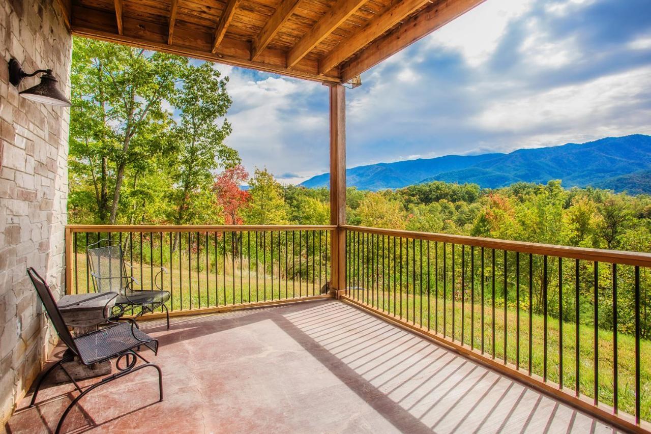 Star Dancer Cabin Villa Gatlinburg Exterior photo